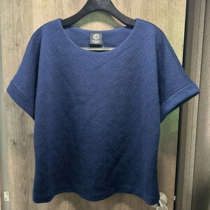BOBEAU Boxy Cut Cuffed Sleeve Tee‎